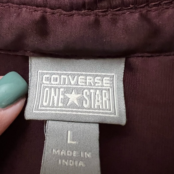 Converse All Star Women’s Sz L Blouse Burgundy Top Summer Shirt - Picture 5 of 8